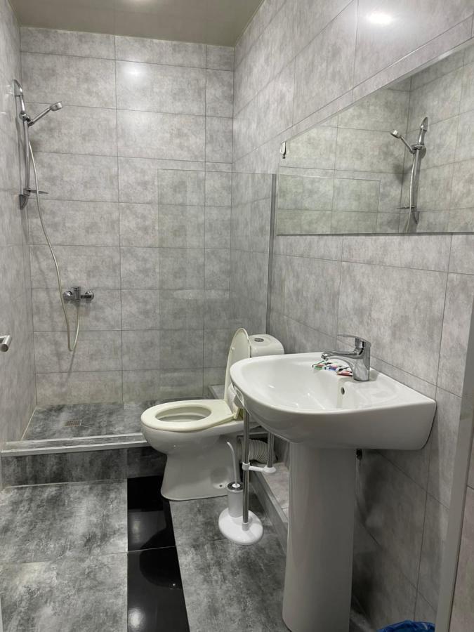 Hotel Era Тбилиси Экстерьер фото